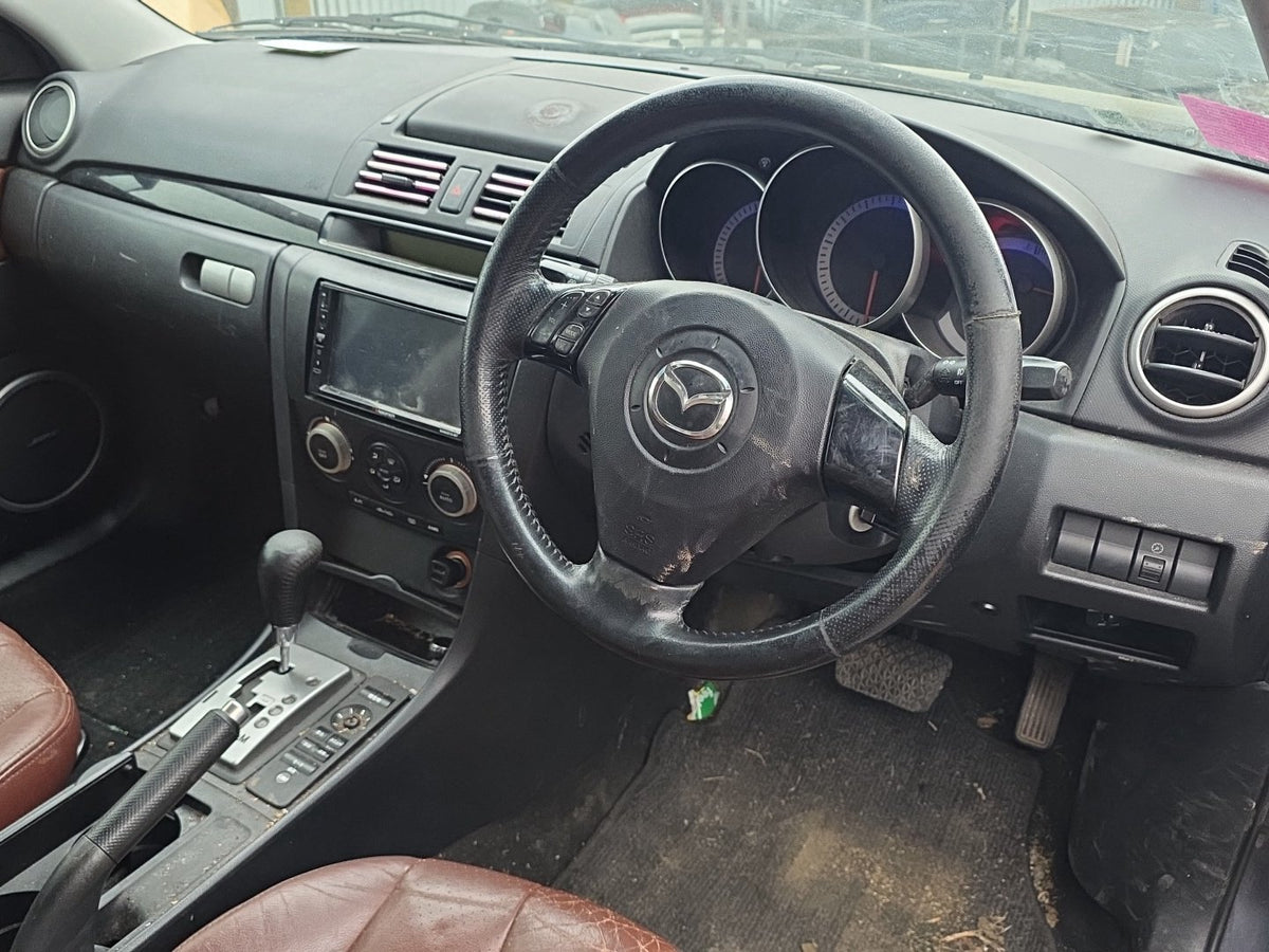 2005 Mazda Axela BK3P