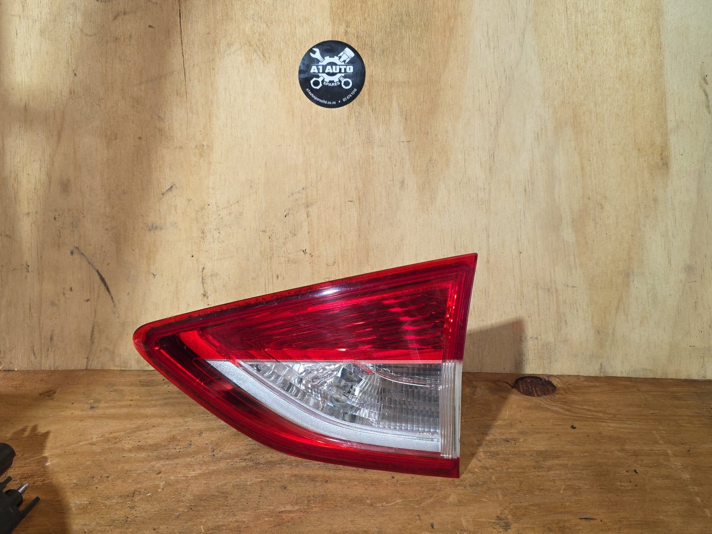 2014 Ford Kuga- Right Tailgate Light PN: