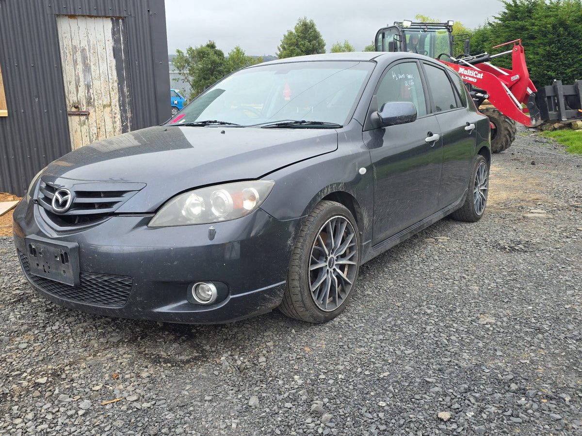 2005 Mazda Axela BK3P