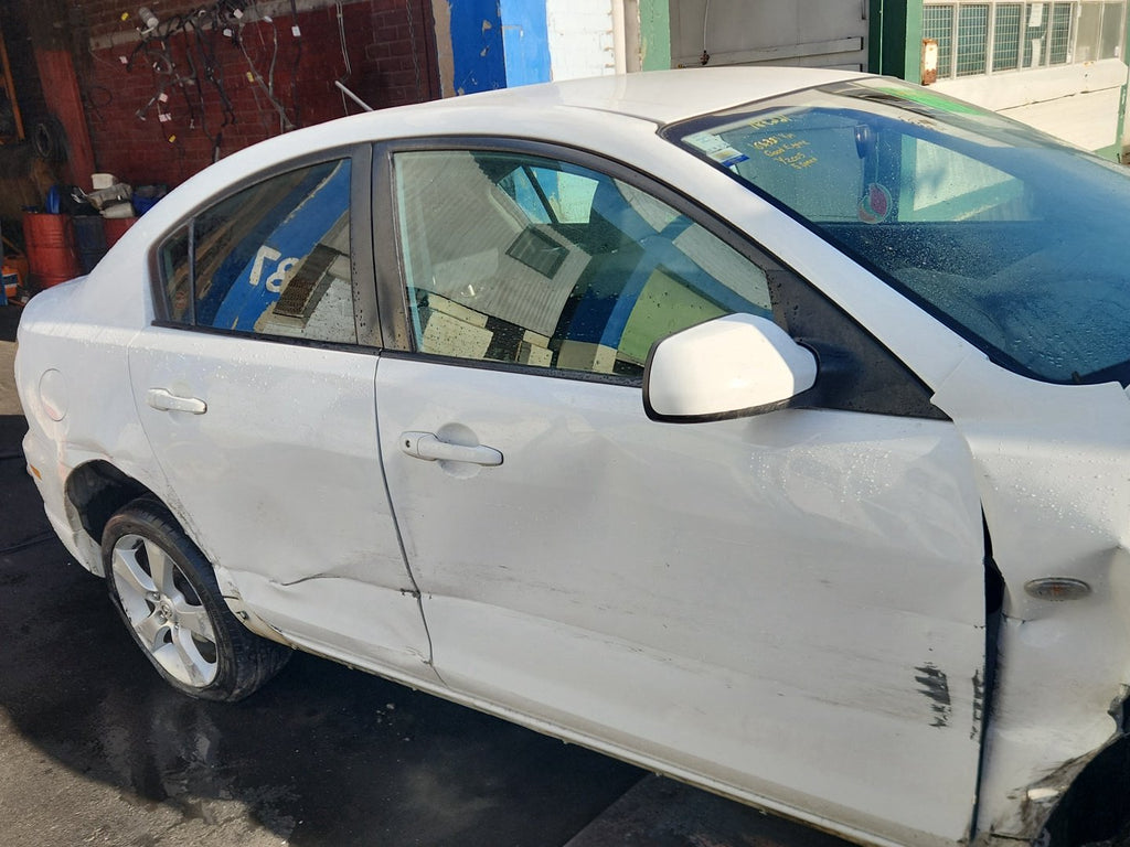2005 Mazda Axela BK BK3P