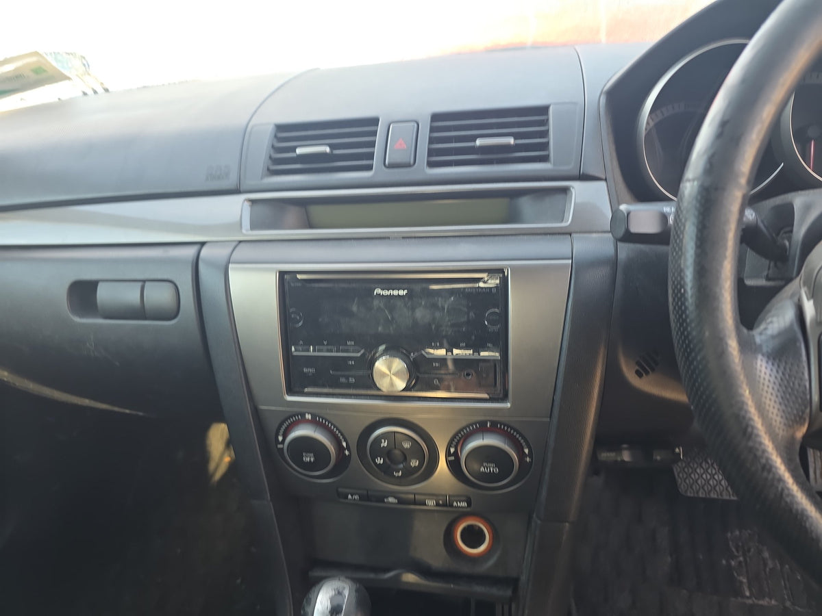 2006 Mazda Axela BK BKEP