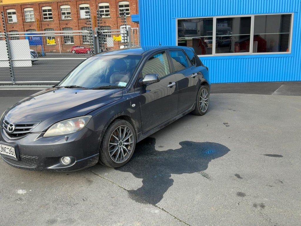 2005 Mazda Axela BK3P