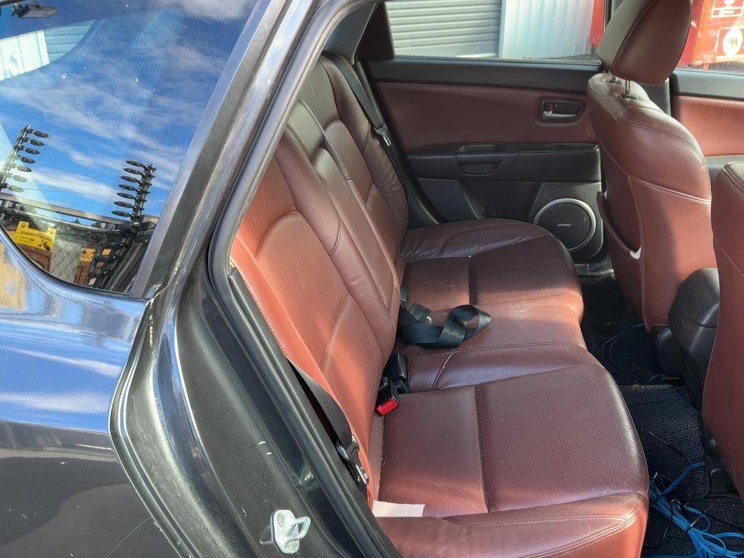 2005 Mazda Axela BK3P